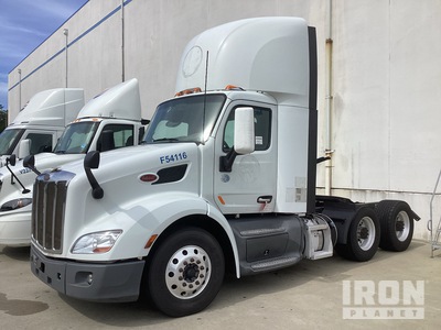 2018 Peterbilt 579 6x4 Day Cab Truck Tractor