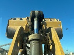 Hydraulics with Bucket Tilt Cylinders