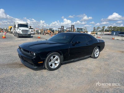 2013 Dodge Challenger Auto