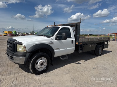 2006 Ford F-450 XL 4x2 Camión Caja Abierta