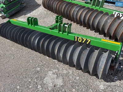 Dirt Dog 103 In Crimper Semoir