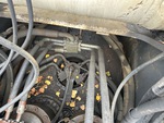 Hydraulics with Hydraulic Center Swivel