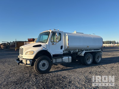 2005 Freightliner M2 106 4000 gal 6x4 Water Truck
