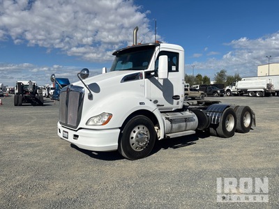 2014 Kenworth T680 6x4 T/A Day Cab Truck Tractor