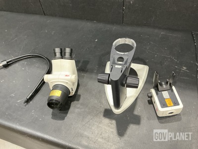 Leica S4E Stereo Zoom Microscope