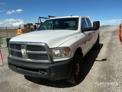 2013 Dodge Ram 2500 4x4 Crew Cab Pickup
