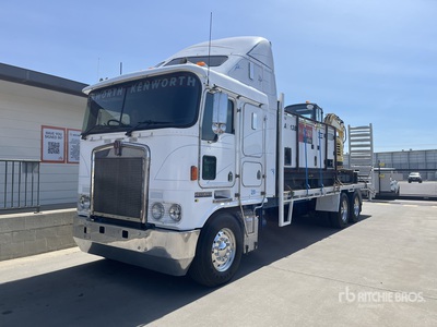2004 Kenworth K104 Flatbed Truck