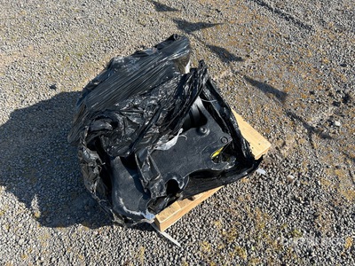 Miller Hydraulic Tilting Excavator Hitch (Unused)