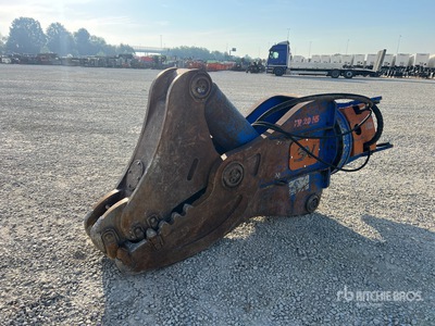 2004 Trevi FR20 ND Demolition Pulverizer