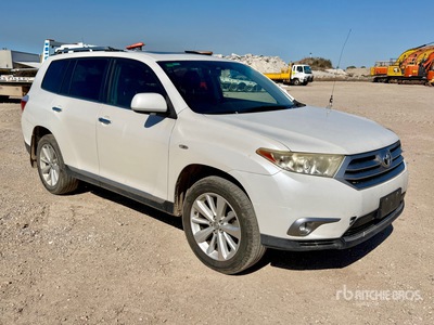 2011 Toyota Kluger Grande AWD SUV