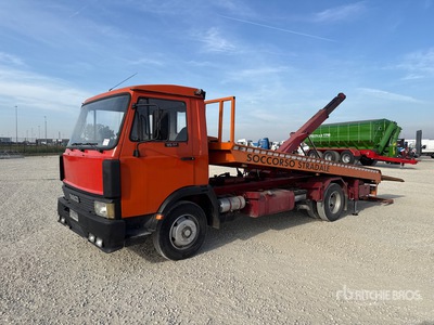 1990 Iveco 95-14 4x2 Tow Truck
