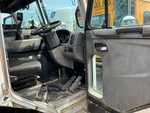 Poste de contrôle v2 - Double opérateur de camion with