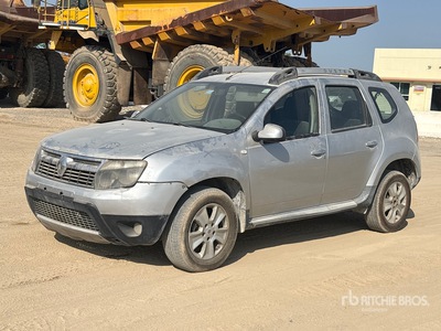 2015 Renault Duster 2WD SUV Sport Utility Vehicle