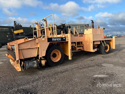 1983 Blaw-Knox RW100 موسع طرق (Inoperable)