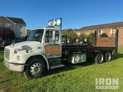 2002 Freightliner M2 6x4 Flatbed Truck