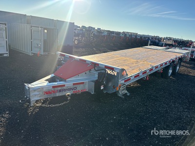 2027 N & N Trailers 25 ft T/A Remolque Portamaquinaria (Unused)