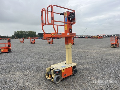 2016 JLG 1230ES Ascenseur à mât vertical