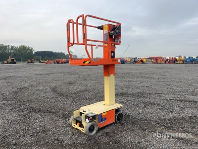 2016 JLG 1230ES Ascenseur à mât vertical