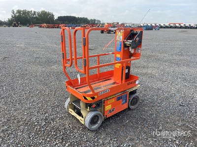 2016 JLG 1230ES Ascenseur à mât vertical