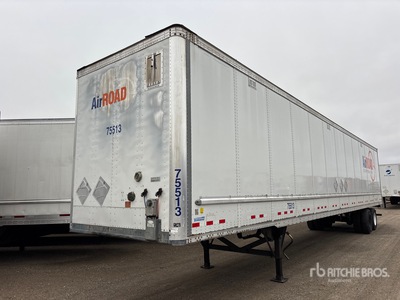 2015 Vanguard 53 ft x 102 in T/A Gesloten aanhangwagen