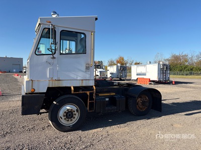 2011 Capacity TJ5000 4x2 Spotter Truck