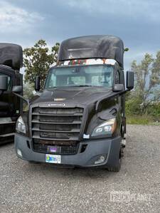 2019 Freightliner Cascadia 116 Day Cab Truck Tractor (Inoperable)