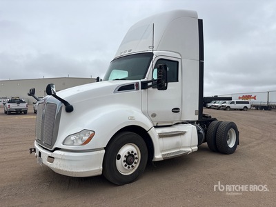 2015 Kenworth T-680 4x2 Tracteur routier