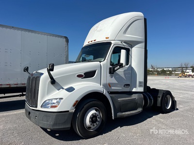 2018 Peterbilt 579 T/A Day Cab Truck Tractor