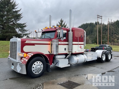 2007 Peterbilt 386 T/A Sleeper Truck Tractor