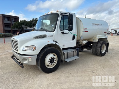 2022 Freightliner M2 106 2000 gal 4x2 Water Truck