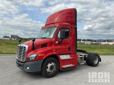 2018 Freightliner CA113 4x2 Tracteur routier
