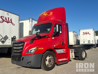 2019 Freightliner Cascadia 116 4x2 S/A Day Cab Truck Tractor