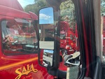 Cab with Mirrors