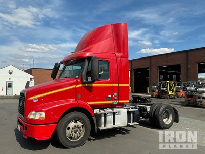 2017 Volvo VNM42T 4x2 Tracteur routier