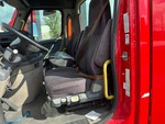 Cab with Seats/armrests