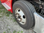 Underbody with Right Steer Tire