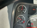 Cab with Oil Pressure