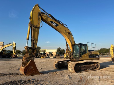 2005 Cat 330C L Escavatore cingolato