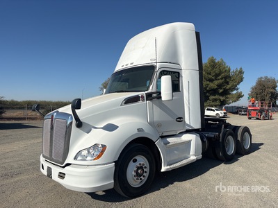 2015 Kenworth T-680 6x4 Cabeza Tractora Cabina Corta