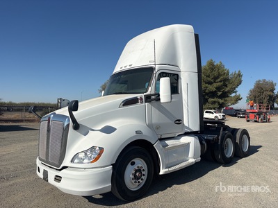 2015 Kenworth T680 6x4 Day Cab Truck Tractor