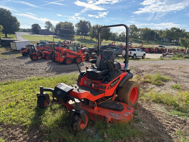 2024 Kubota ZD1211L Zero-Turn Lawn Mower (Inoperable)
