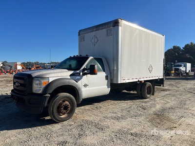 2016 Ford F-450 4x2 Van Truck