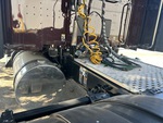 4 Underbody - Truck with Cab Suspension Air Bags