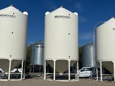 Meridian GrainMax GM4000 +/- 4000 bu Smooth Wall Hopper Trémie à grains