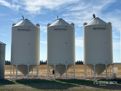 2010 Meridian GrainMax GM4000 +/- 4000 bu Smooth Wall Hopper Pojemnik na ziarno