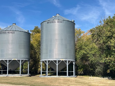 Westeel Rosco +/- 6000 bu 8 Ring Trémie à grains