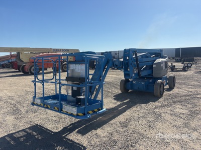 2016 Genie Z4525J 2WD Electric Articulating Boom Lift