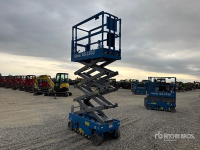 2011 Genie GS1932 Scissor Lift