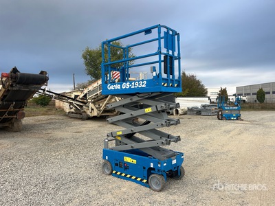 2016 Genie GS1932 Electric Scissor Lift