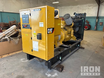 2013 Cat 300 276 kW Skid-Mounted Groupe électrogène